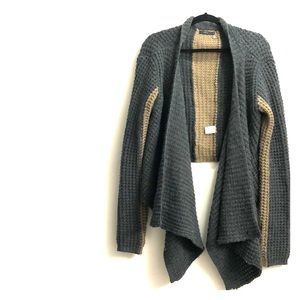 THML Cropped Sweater